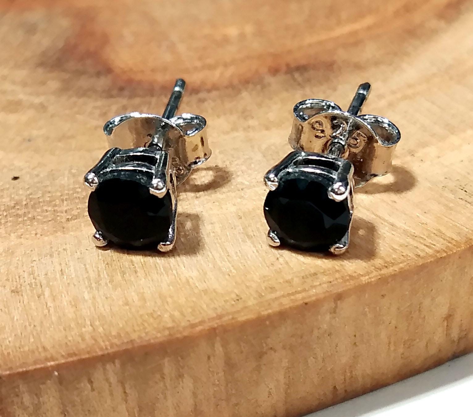 Black Onyx Stud Earrings, 925 Solid Starling Silver Earring, Amazing Natural Black Onyx Faceted Round Shape Stone Size 5x5 mm Christmas Gift